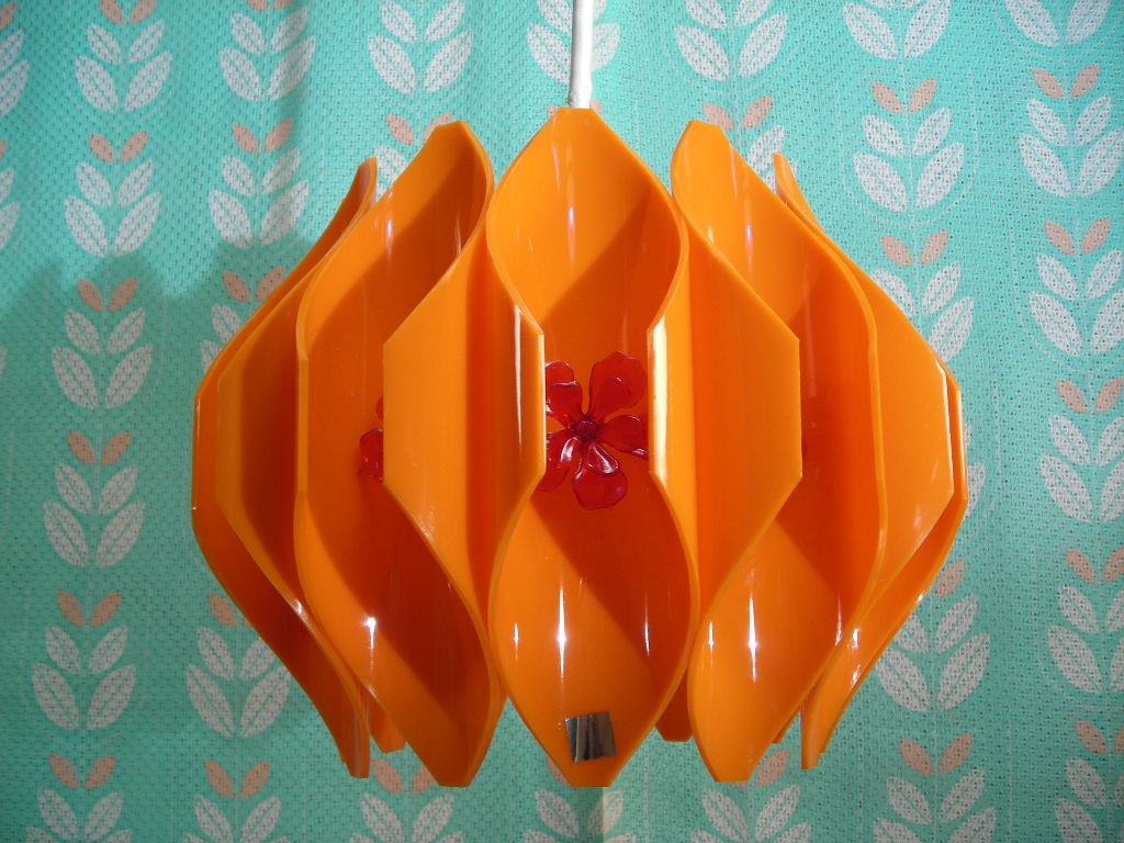 コイズミ ペンダントライト（オレンジ花）照明 KG108