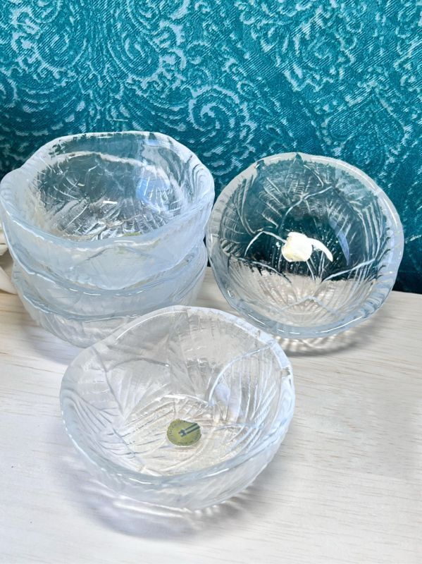 HOYA　保谷ガラス　リーフ模様が美しい小鉢セット　GUS418
