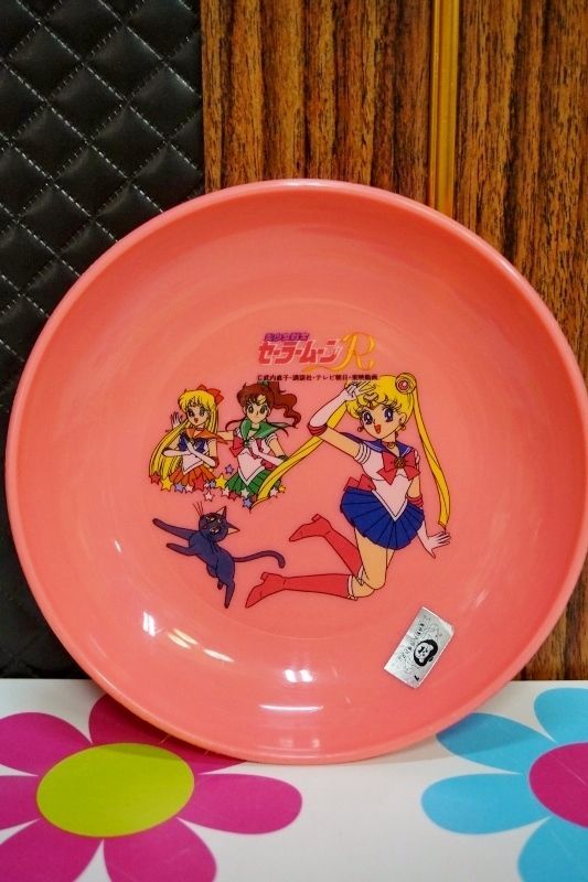 美少女戦士セーラームーンＲ 子供食器 プラスチック食器 ピンク ２種 