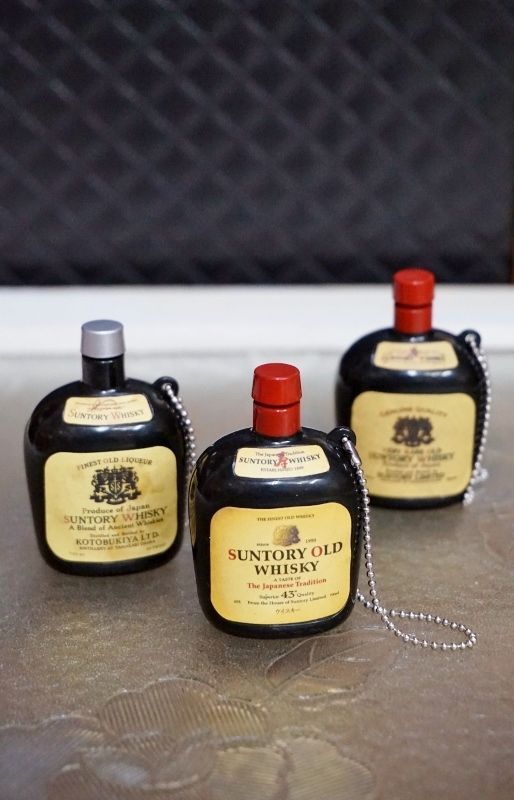 Suntory Old Whisky サントリーオールドウイスキー サウンドキーチェーン 歴代ボトル ｃｍソング 夜がくる Om264