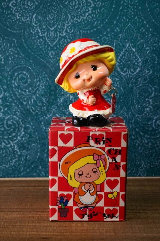 プリンちゃん　女の子陶器人形　貯金箱　デッドストック　OM786