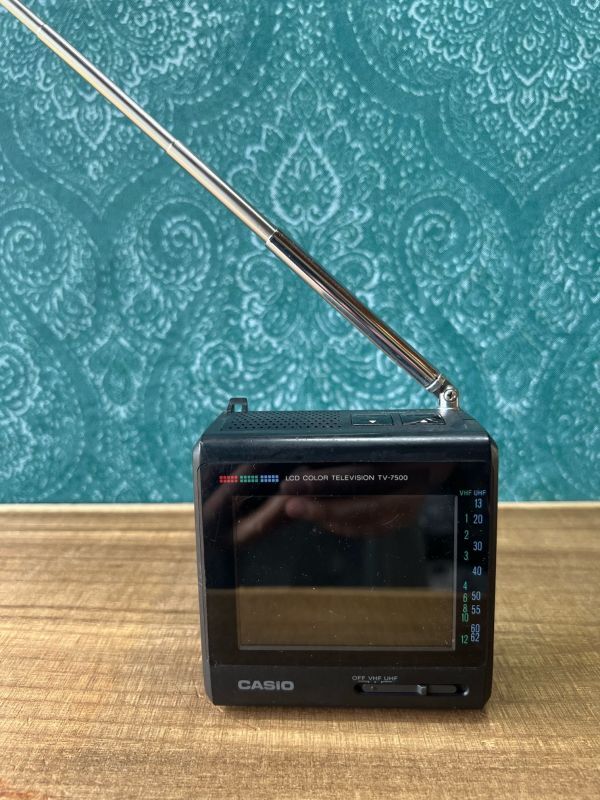 レトロ家電 CASIO TV-7500 LCD COLOR TELEVISION ポータブルテレビ