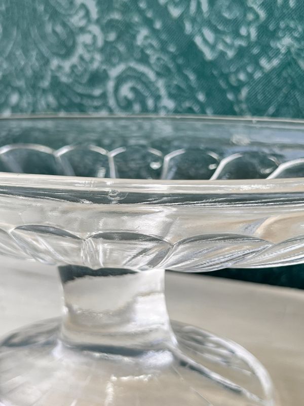 昭和レトロ 純喫茶プリンアラモードガラス皿 脚付きガラス皿 パフェ