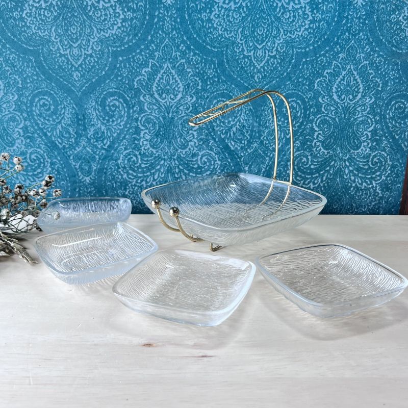 ホルダー付きガラスのオードブルプレートと角皿4枚セット