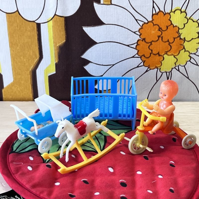青いベビーセット☆赤ちゃん ベッド小 ゆれる馬 乳母車 三輪車 OM585