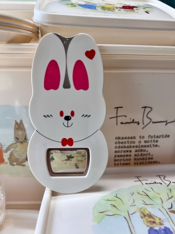 ピクニックバスケットセット　family　bunny　うさぎの親子　お弁当箱