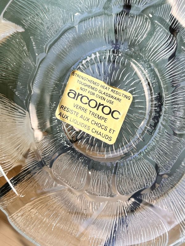 アルコロック フランス deadstock ARCOROC 花のデザインのガラス皿 