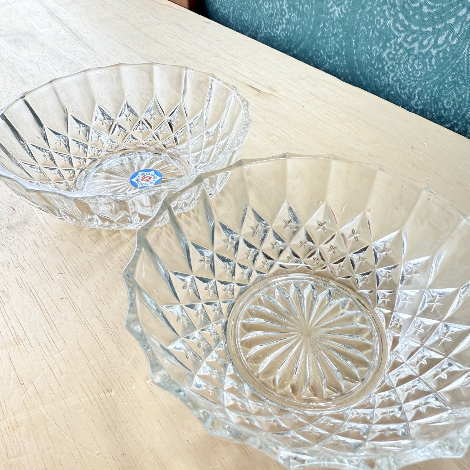 佐々木ガラス sasaki 花模様 カットガラスの器 サラダボウル 2個