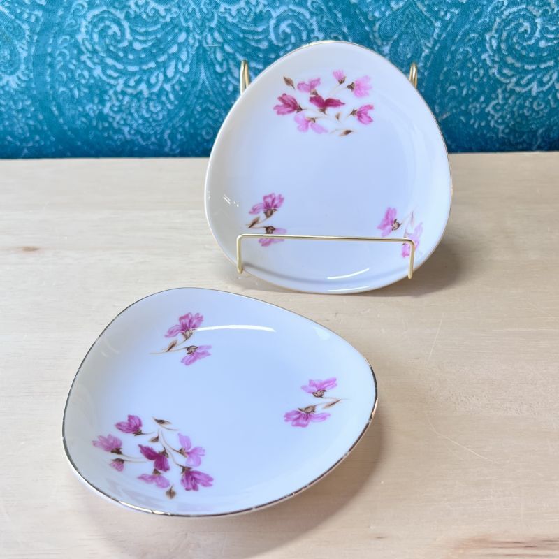 yamasan toki レトロな三角形の陶器小皿 ピンク花柄 2枚セット