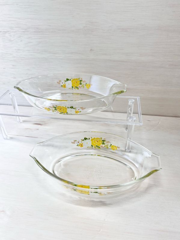 ガラス皿 2枚 昭和レトロ パイレックス 花柄 イワキガラス - キッチン/食器