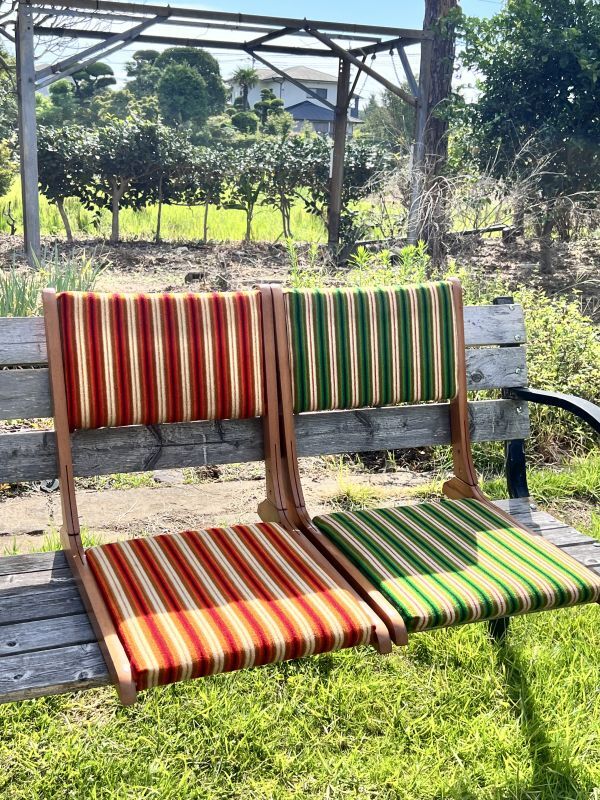 昭和レトロな座椅子 オレンジ系とグリーン系 2色セット 木製 KG739