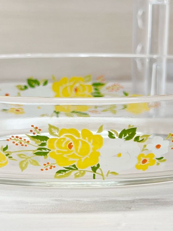 オールドパイレックス ガラスグラタン皿 岩城硝子 黄色 花柄 ブーケ 1