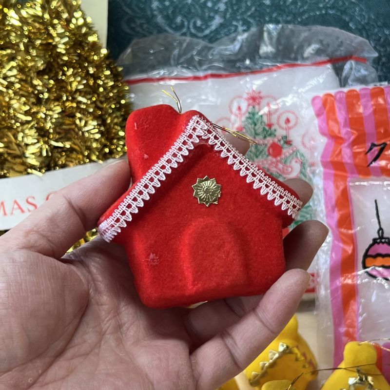 送料手数料込みの価格となります* vintage mini ornament ❀ ランタン キラキラ レッド